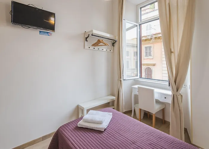 Walker 2 Guest house 3*
