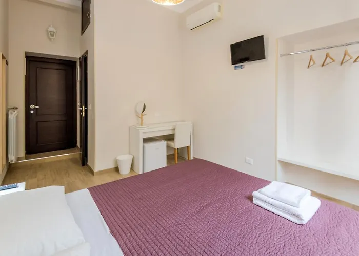 Walker 2 Guest house 3*