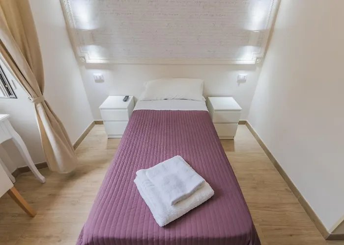 Walker 2 Guest house 3*